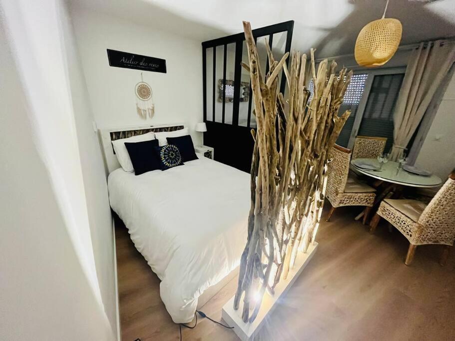 L'atelier Des Reves A 200 M De La Apartment *